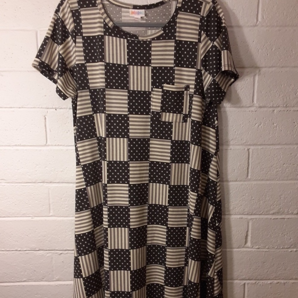 Lularoe Carly dress
